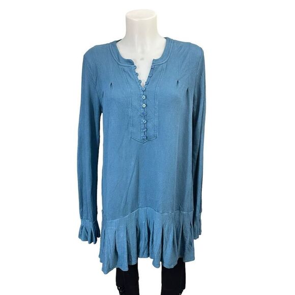 Free People Blue Your Girl Longseeve Knit Tunic Buttoned Ruffled Hem sz M‎ - Picture 1 of 9